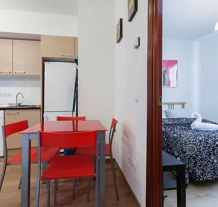 Mercado Anton Martin Apartment マドリード エクステリア 写真