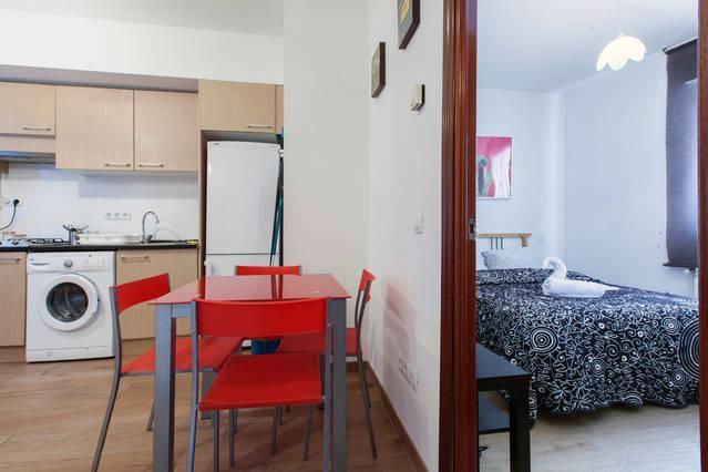 Mercado Anton Martin Apartment マドリード エクステリア 写真